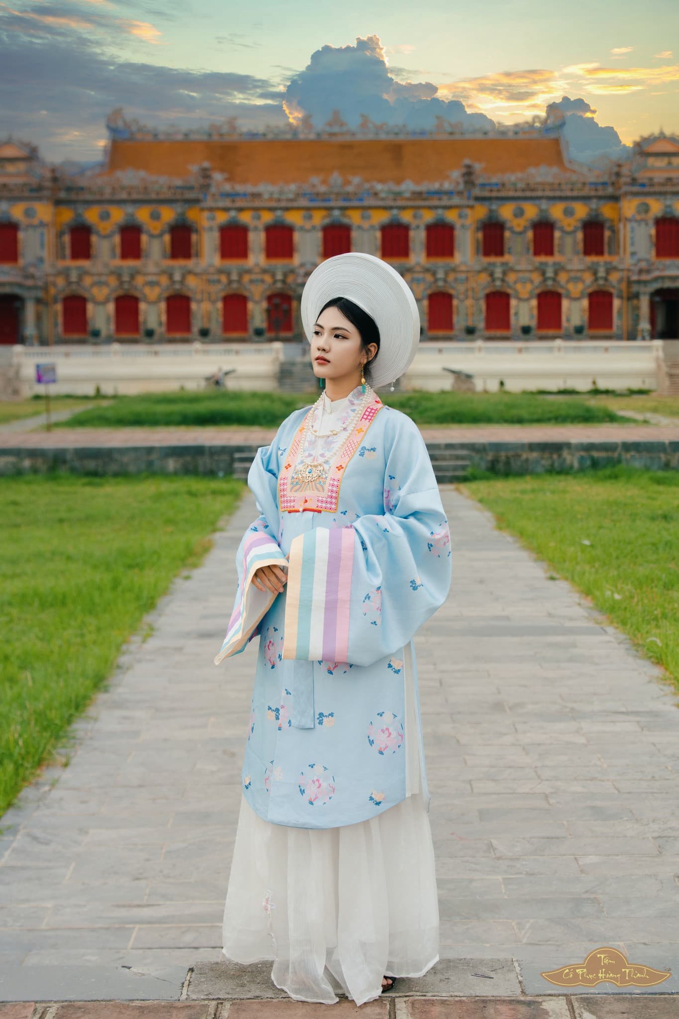 Phẩm phục hoàng triều